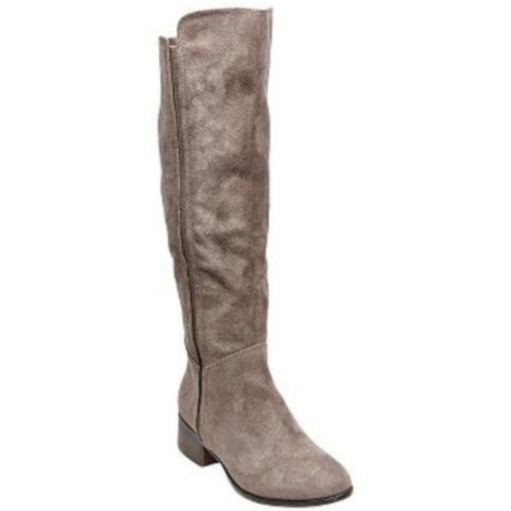 Medina grayish size 10